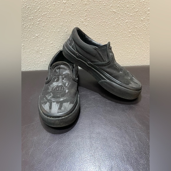 Darth Vader Vans - Picture 2 of 5
